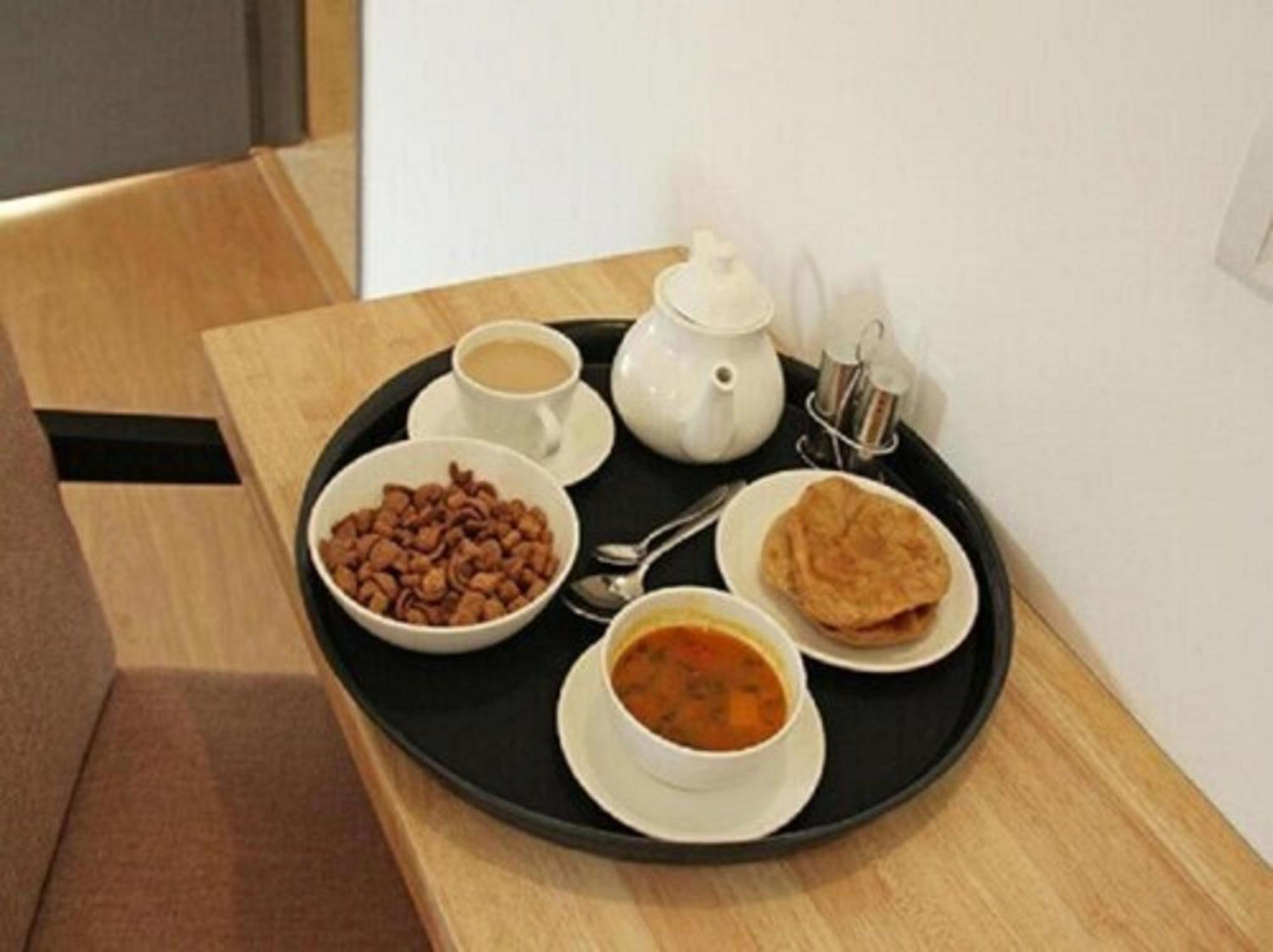 Hotel Shanti House New Delhi Karnail Singh Stadium Gate No 1 Dış mekan fotoğraf