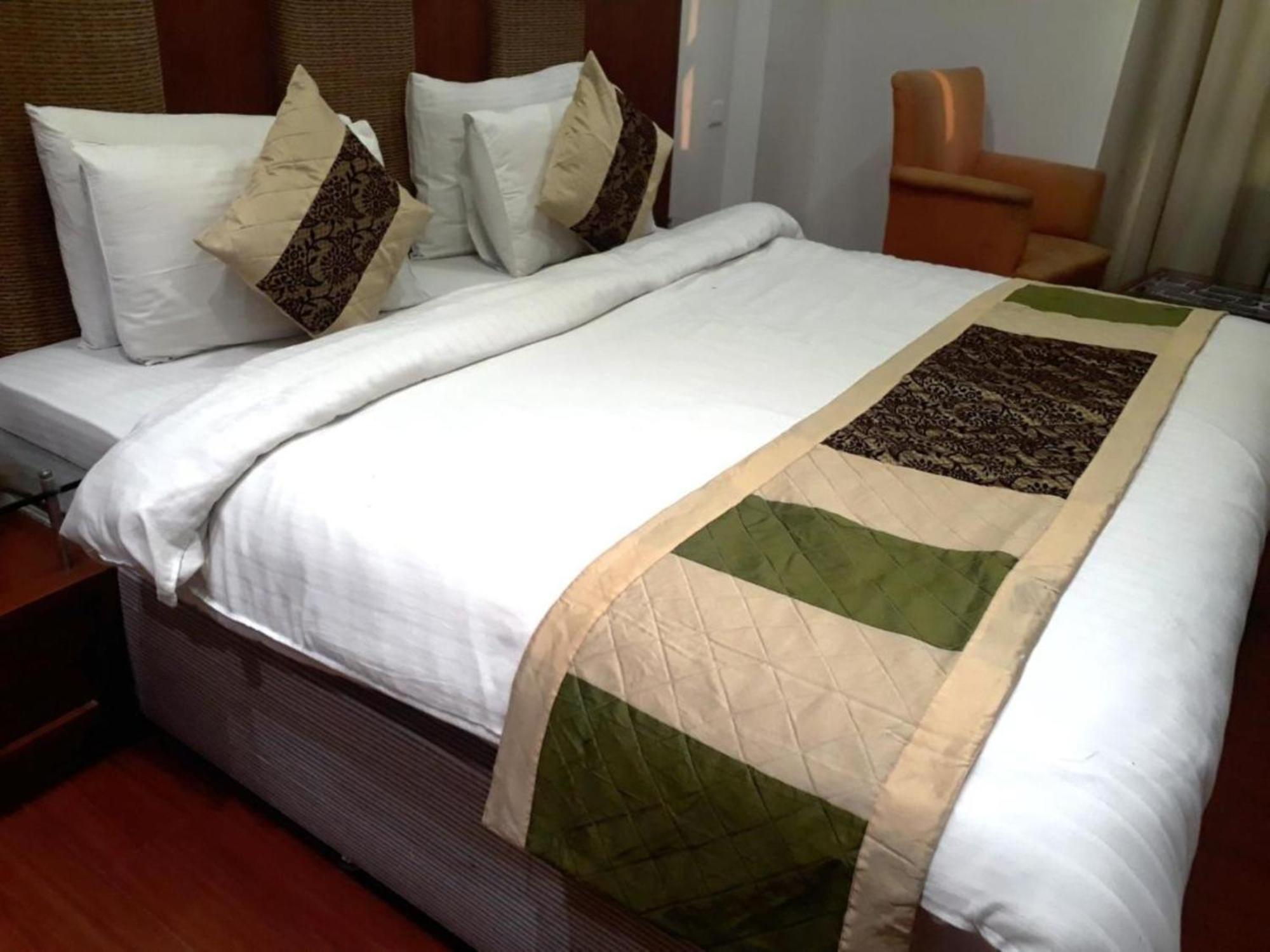 Hotel Shanti House New Delhi Karnail Singh Stadium Gate No 1 Dış mekan fotoğraf