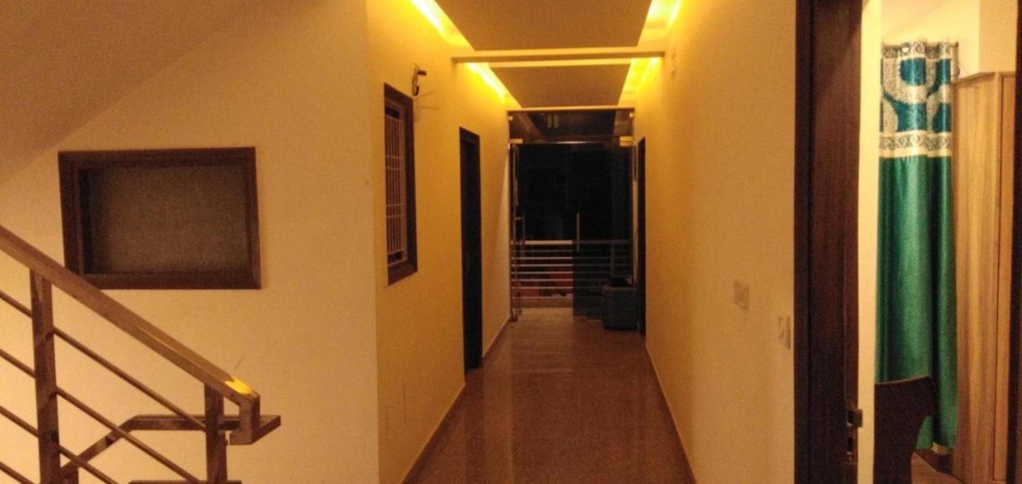 Hotel Shanti House New Delhi Karnail Singh Stadium Gate No 1 Dış mekan fotoğraf